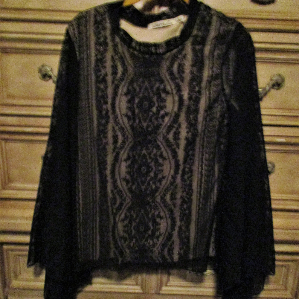 Lace Shirt - Picture 2 of 6